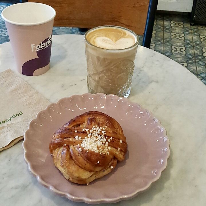 カルダモンのパンです。甘くて美味しいですよ。