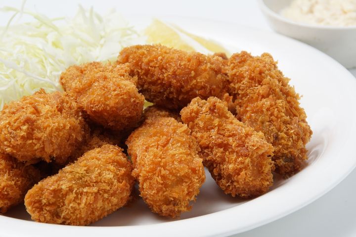 いくつ食べても1200円!牡蠣フライが食べ放題の飯田橋「貝殻荘」とは