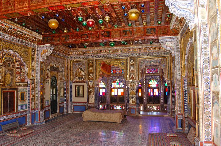 130メートルの岩山に建つ砦には美しい宮殿が インド ジョードプル メヘラーンガル砦 Retrip リトリップ