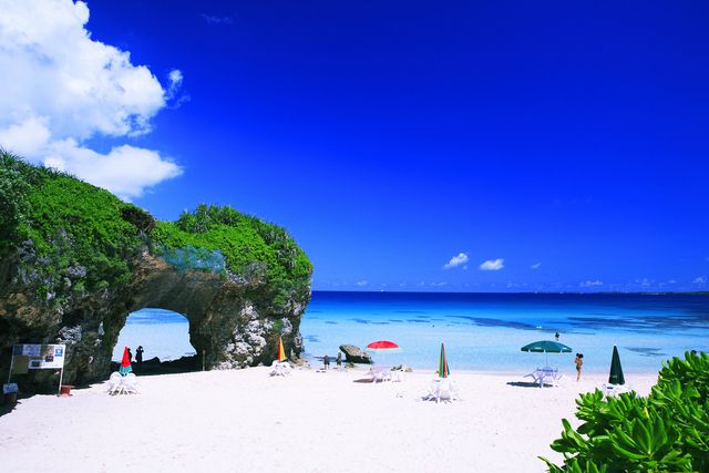 レンタルパラソルもok 最高の絶景を堪能できる宮古島のビーチ選 Retrip リトリップ
