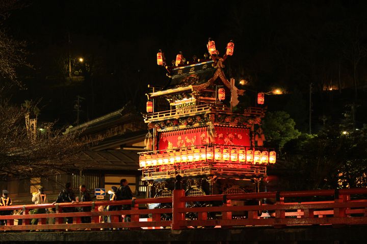 日本三大美祭のひとつ！祭屋台に見惚れてしまう春の「高山祭」の魅力とは