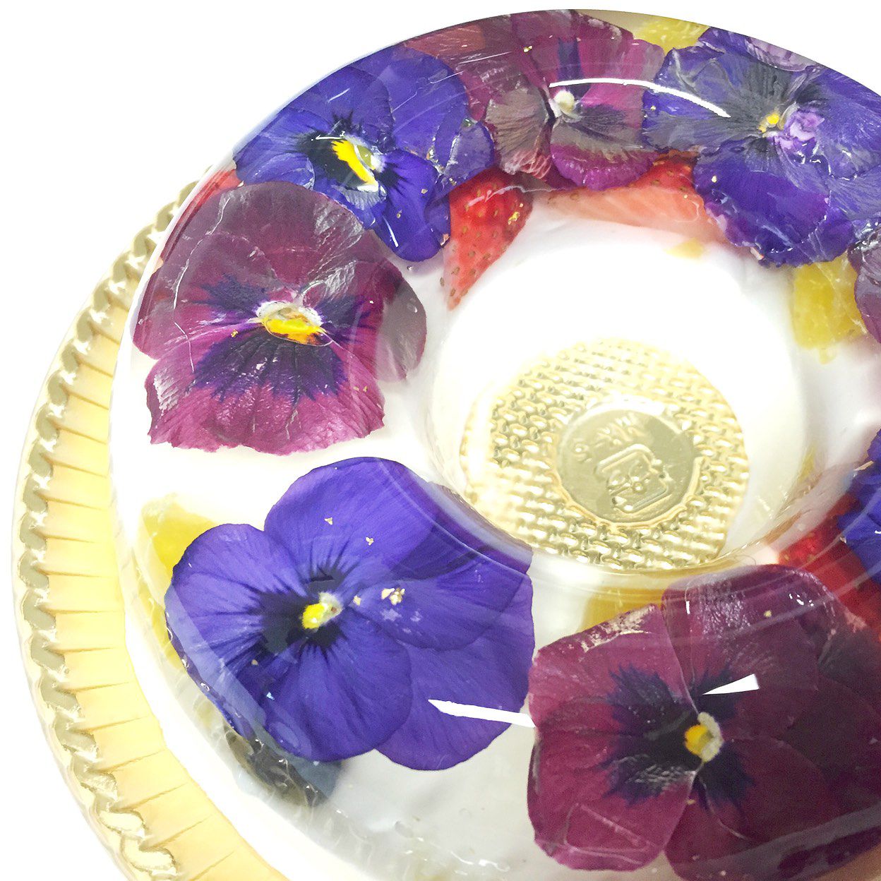 春の訪れを感じよう 東京都内の エディブルフラワー を使ったスイーツ5選 Retrip リトリップ