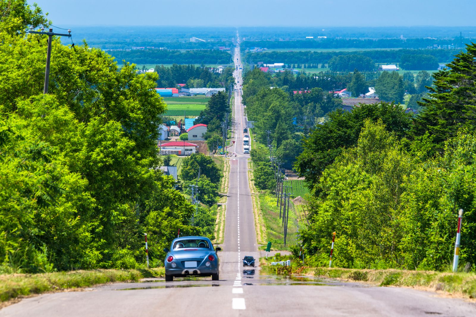 どこまでも道が続く絶景！北海道にある「美しき直線道路」ベスト3 | RETRIP[リトリップ]