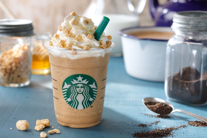 ザクザク崩す新体験！スタバから「アメリカン チェリー パイ