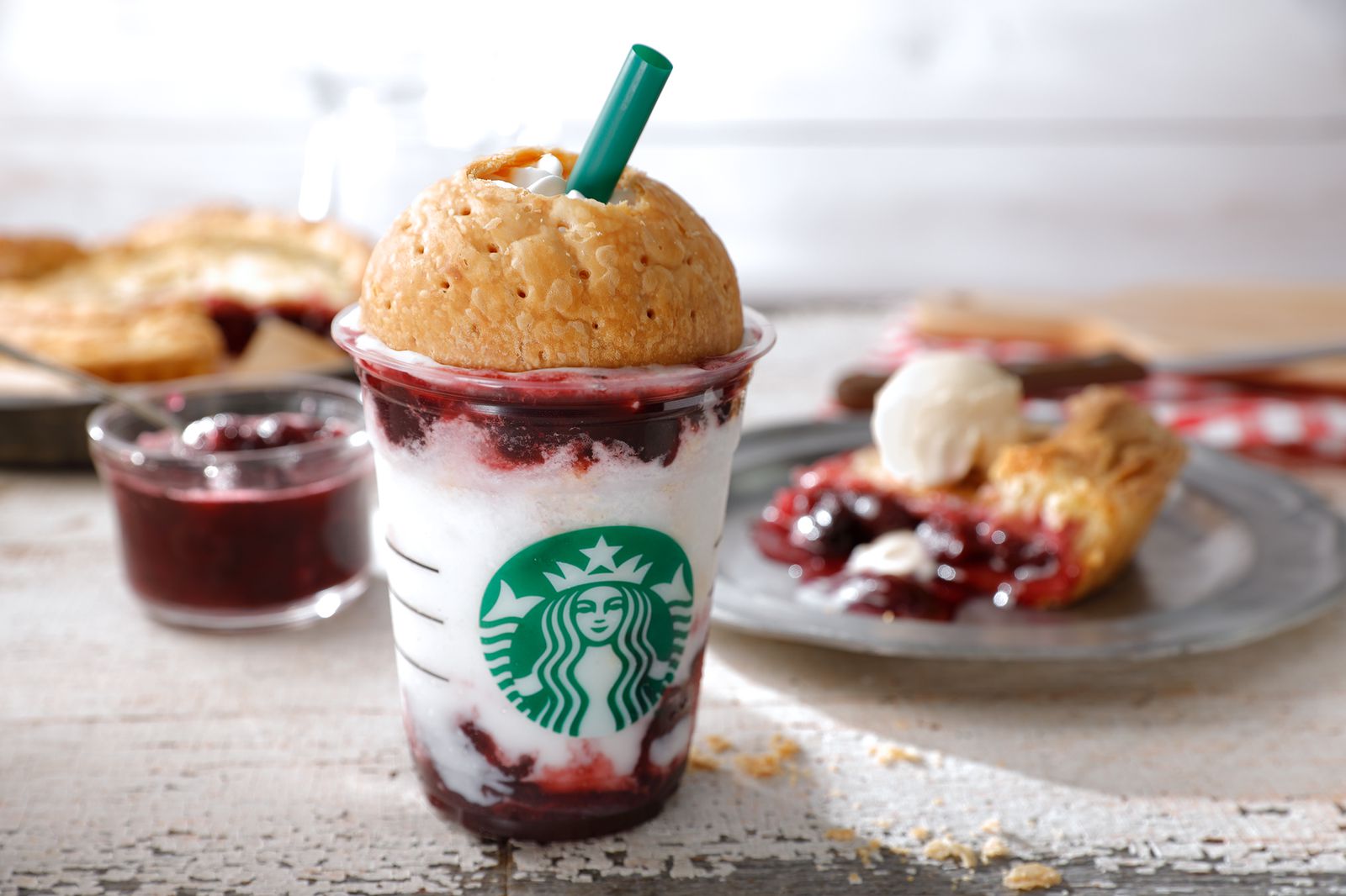 海外限定　スターバックス　ピンパッジ　非販売  チェリーフラペチーノ 海外限定 スターバックス ピンパッジ 非販売 チェリー