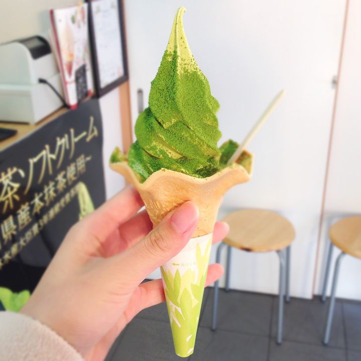 鎌倉で食べる超濃厚抹茶アイス 小町通りで立ち寄りたい 鎌倉茶々 とは Retrip リトリップ