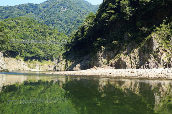 一体誰の絶景なんだ 奈良と三重と和歌山の狭間 瀞峡 どろきょう とは Retrip リトリップ