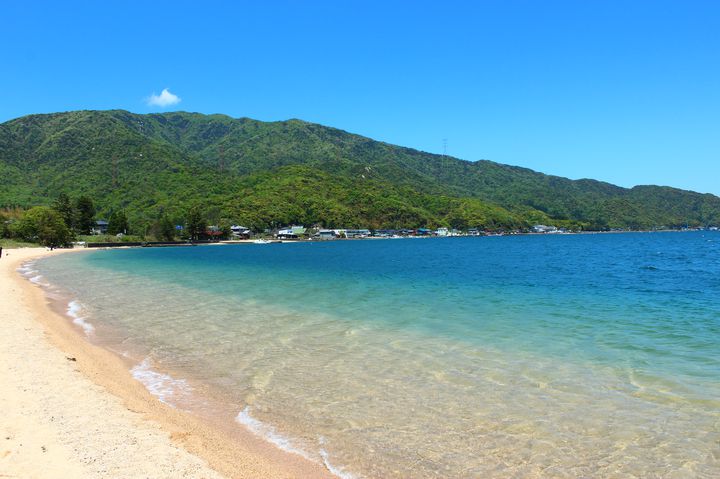 海の色のグラデーションがとても鮮やか!本州のビーチでこの綺麗さは見応えアリです!