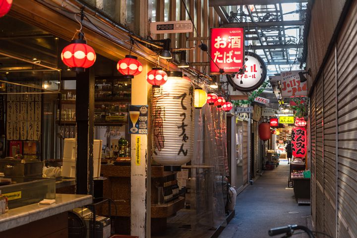 眠らない街“東京”で見つけた！東京都内のはしご旅に最適な居酒屋街7選