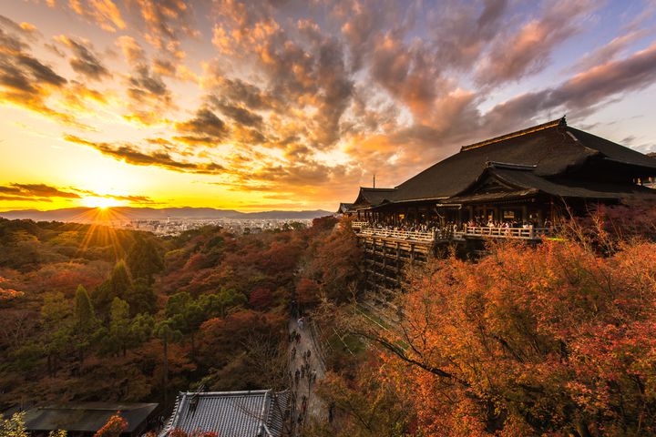 一日の終わりは絶景で 京都 奈良にある7つの 夕日 夕焼け スポット Retrip リトリップ