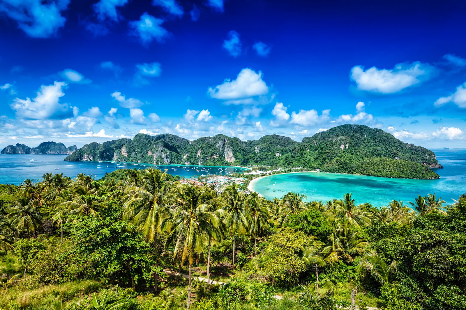 今夏はタイ旅行がおすすめ タイ観光で外せない絶景スポットをご紹介 Retrip リトリップ 今夏はタイ旅行がおすすめ タイ観光で外せない絶景スポットをご紹介 Retrip リトリップ
