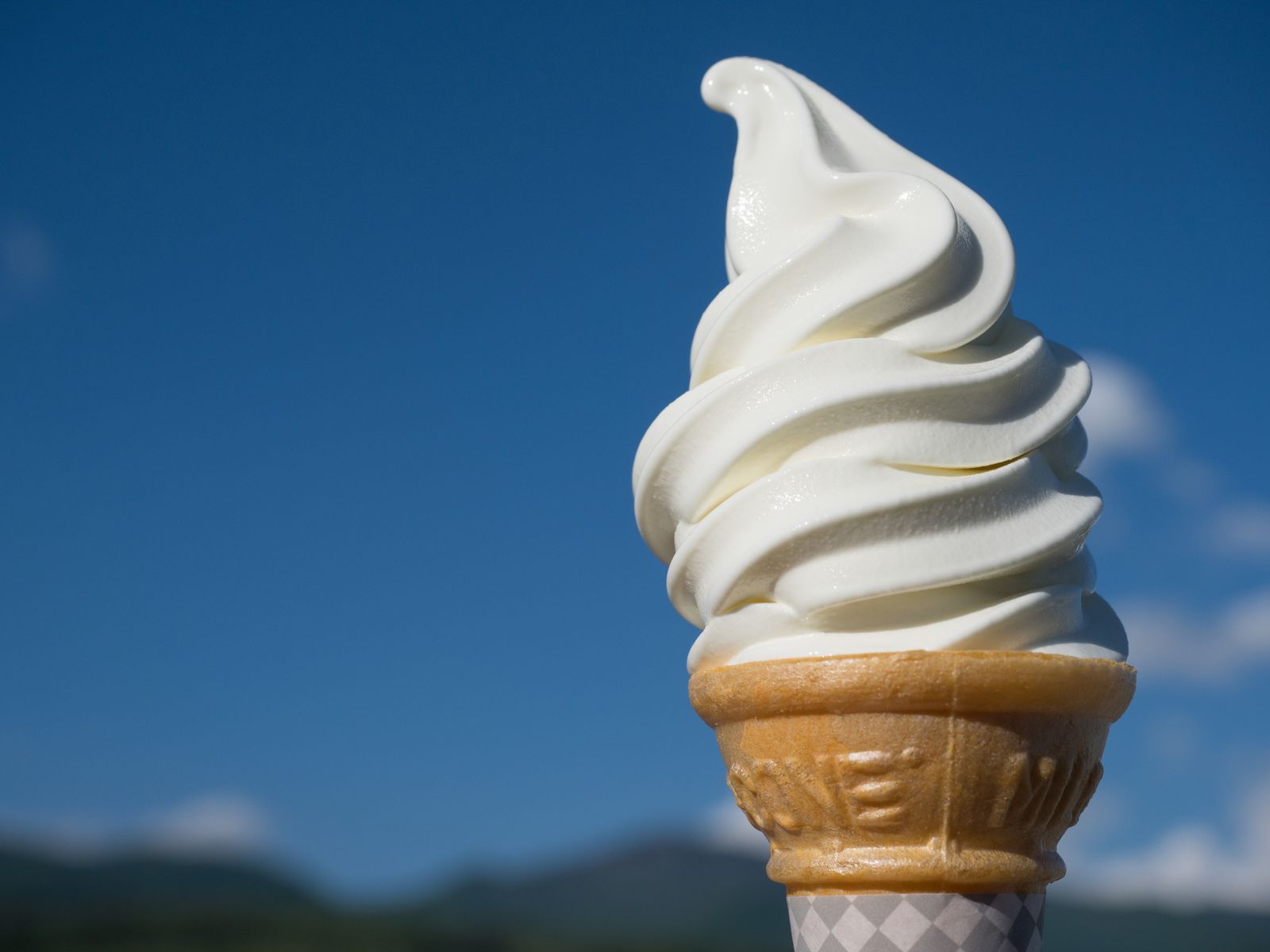 インスタで話題沸騰中 大阪の 綿菓子ソフトクリーム がかわいすぎる Retrip リトリップ