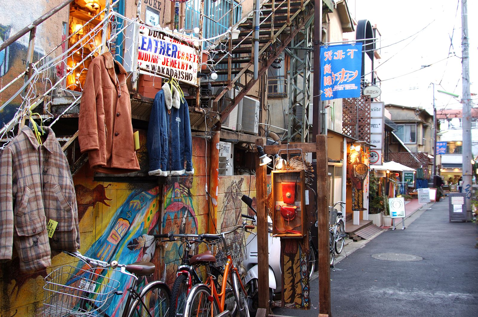 東京 おしゃれ 服 街