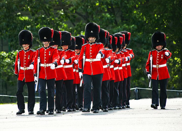 ロンドン観光のハイライト バッキンガム宮殿の衛兵交替式 の見どころ Retrip リトリップ