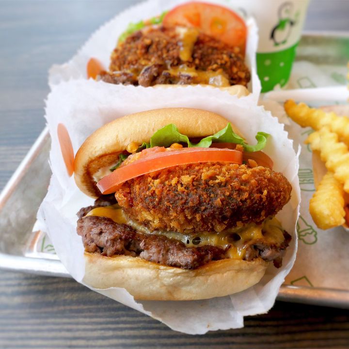 ボリューム満点で満腹間違いなし 有楽町の おすすめハンバーガー 5選 Retrip リトリップ