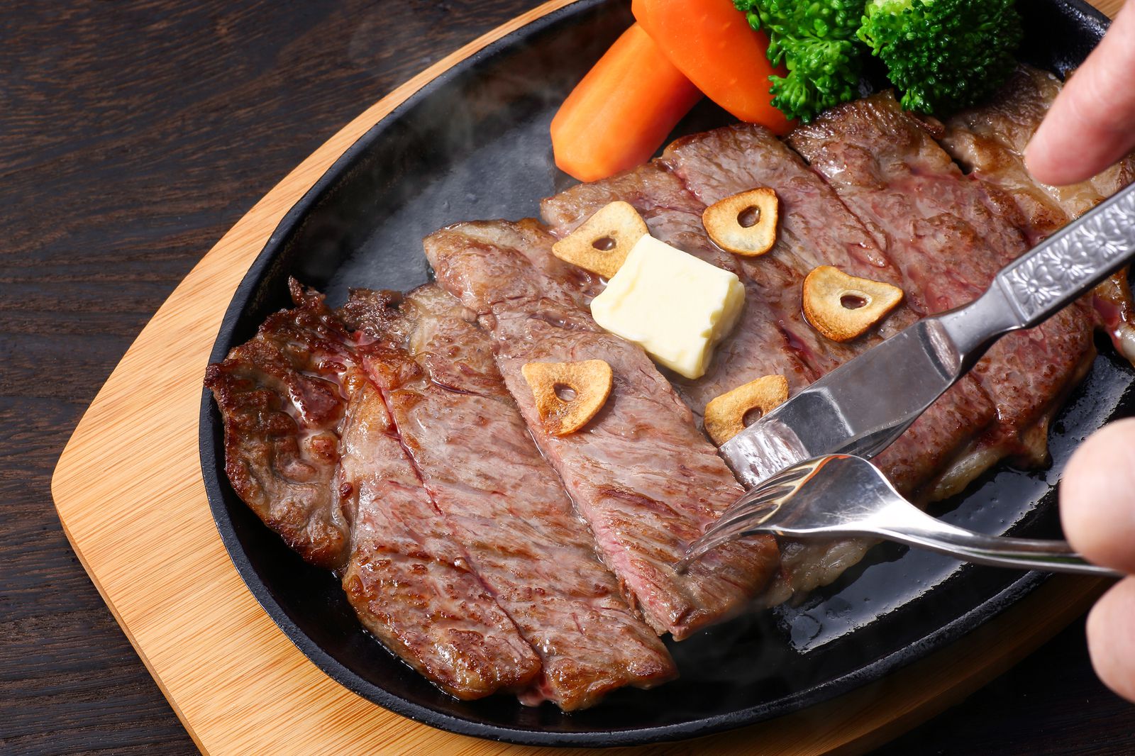 肉食系”は注目せよ！肉好きの私が紹介する六本木のステーキ10店はこれ