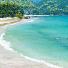 透明度が非常に高い リゾート気分が味わえる静岡の海水浴場ランキングtop7 Retrip リトリップ