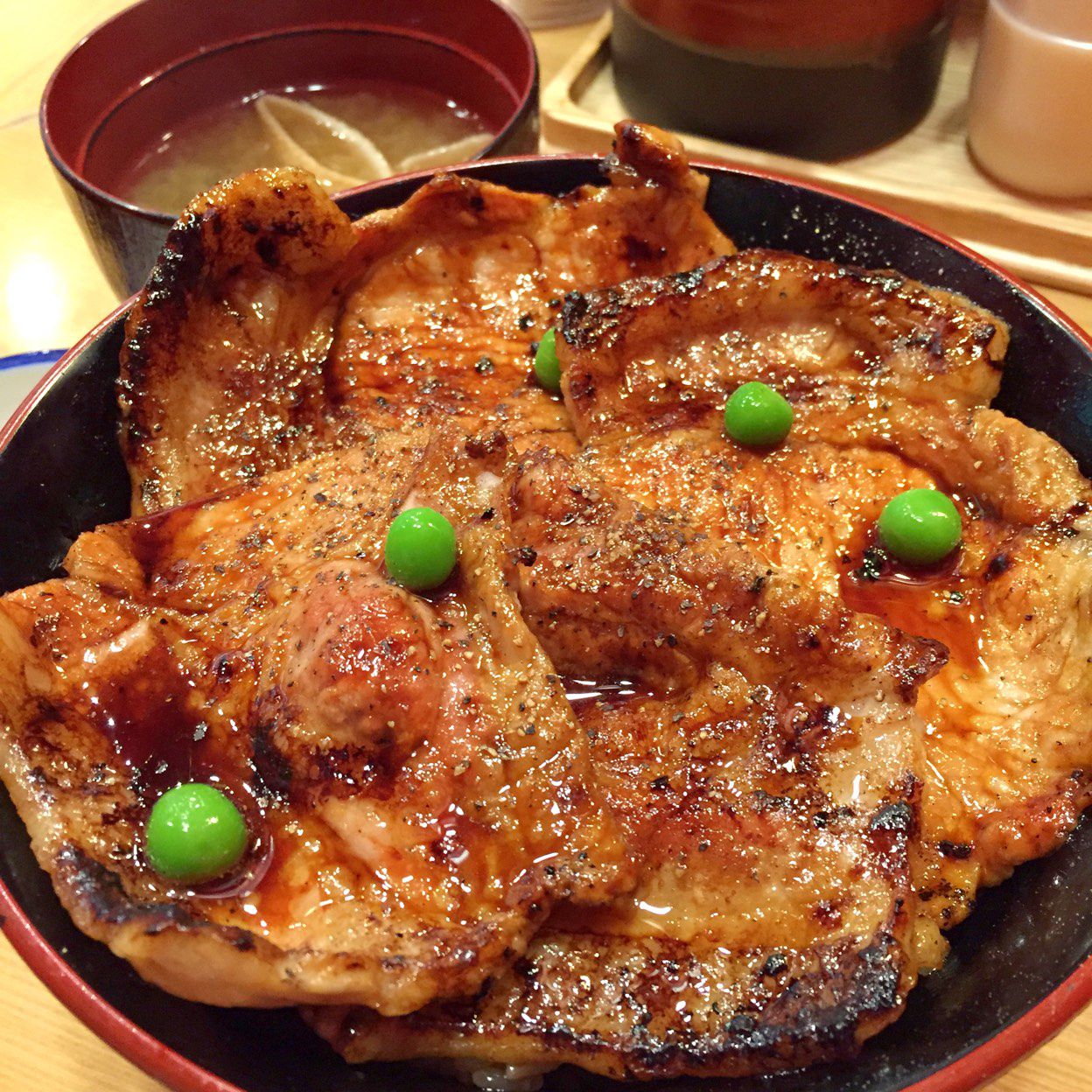 帯広を制する者は豚丼を制す！北海道・帯広の絶品「豚丼スポット