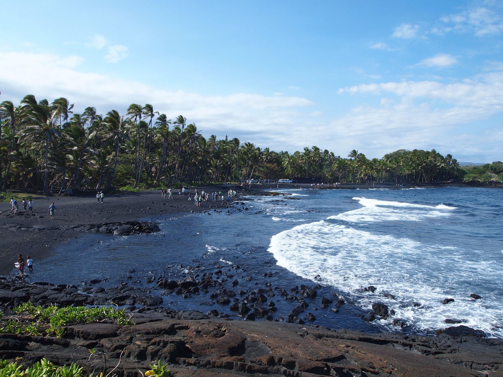 黒砂のビーチって ハワイ島 ブラックサンドビーチ が気になる Retrip リトリップ