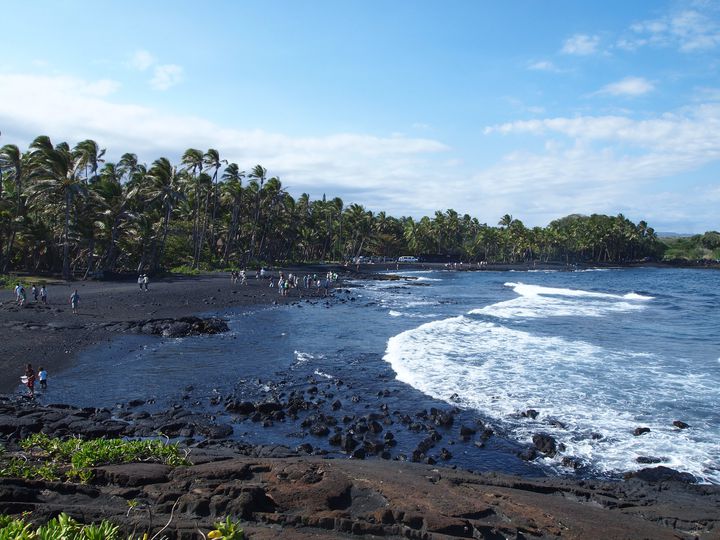 黒砂のビーチって？ハワイ島「ブラックサンドビーチ」が気になる