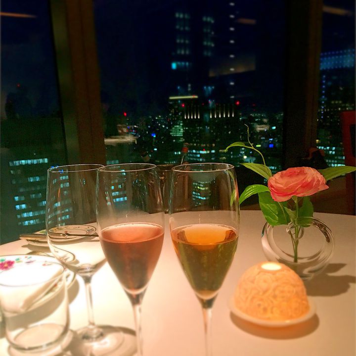 あなたの大切な人を感動させます！東京都内の「夜景×ディナー」レストラン11選