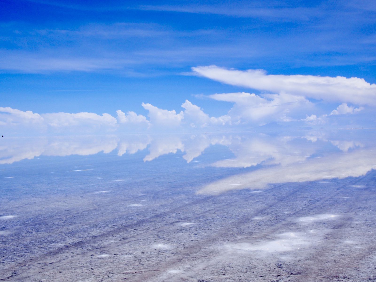 実際に行ってみて感じた 雨季のウユニ塩湖８つの魅力 Retrip リトリップ