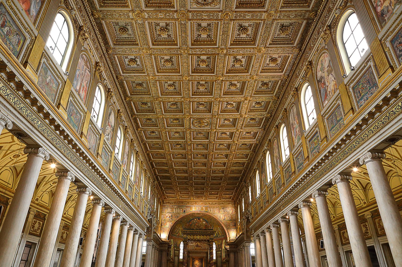 サンタ マリア マッジョーレ大聖堂 Basilica Di Santa Maria Maggiore Retrip リトリップ