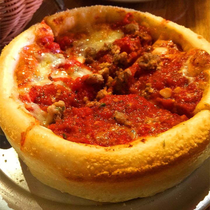 ピザを食べに行くなら絶対にここだ 美味しい絶品ピザを食べられる東京都内のお店7選 Retrip リトリップ