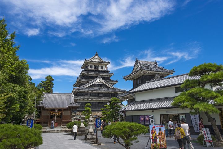 海を望む美しい水城！中津城とその城下町でしたい５つのこと