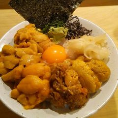 死ぬほど ウニが食べたい 東京都内の贅沢すぎる 山盛りウニ丼 8選 Retrip リトリップ