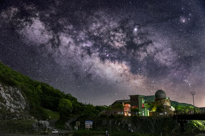 冬の夜長には満点の星空を。2019年12月の天体イベントと星空観賞スポットまとめ