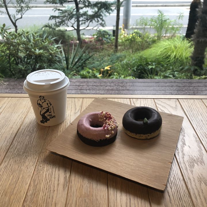 Sns映え抜群の可愛さ 東京都内の ドーナツ コーヒー カフェ8選 Retrip リトリップ