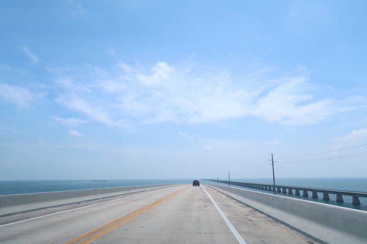 踏み出せ一歩 頑張れ私 あなたへ贈る 世界の美しい道 7選 Retrip リトリップ