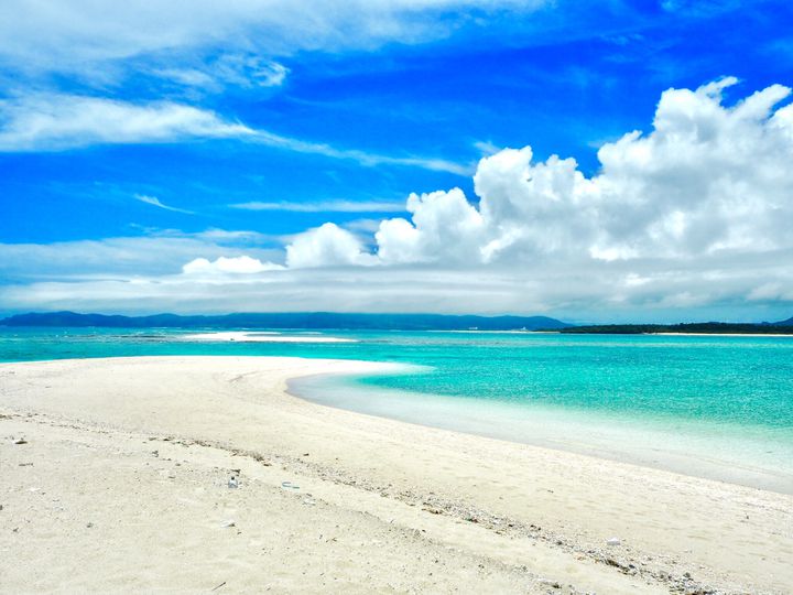 東洋一の美しさを誇るビーチも！那覇から約30分の離島・久米島の魅力を7つご紹介
