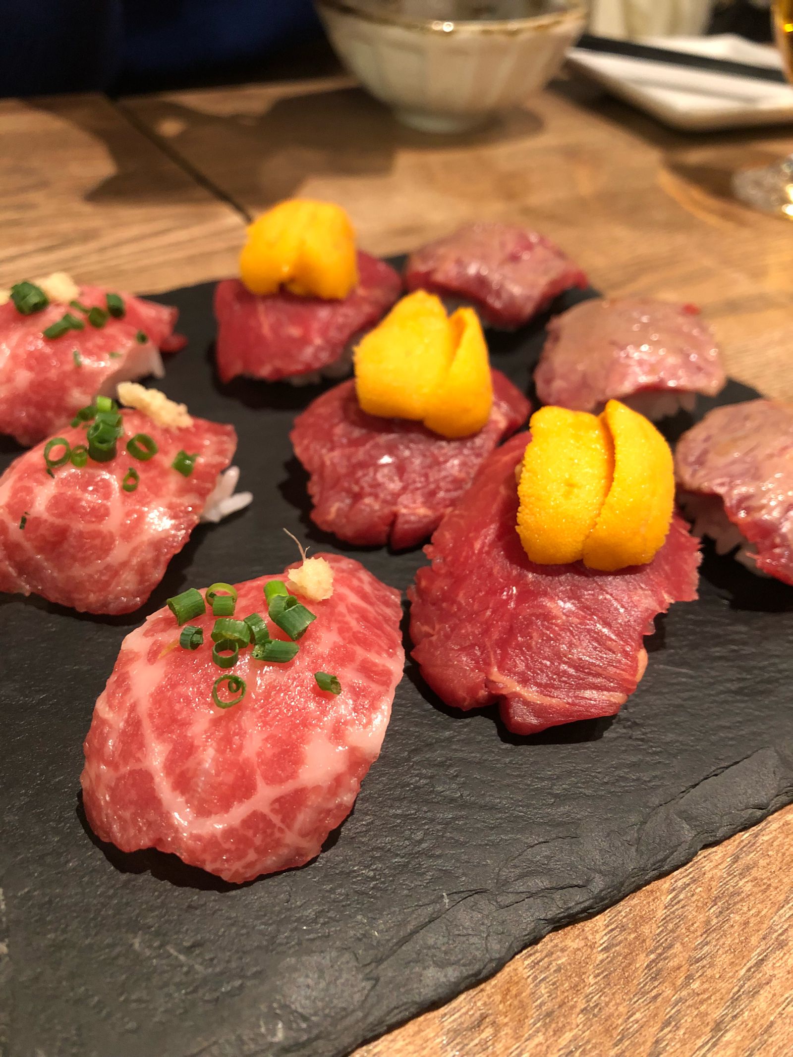 今夜はがっつりお肉デート 東京都内の雰囲気抜群のお肉料理店10選 Retrip リトリップ