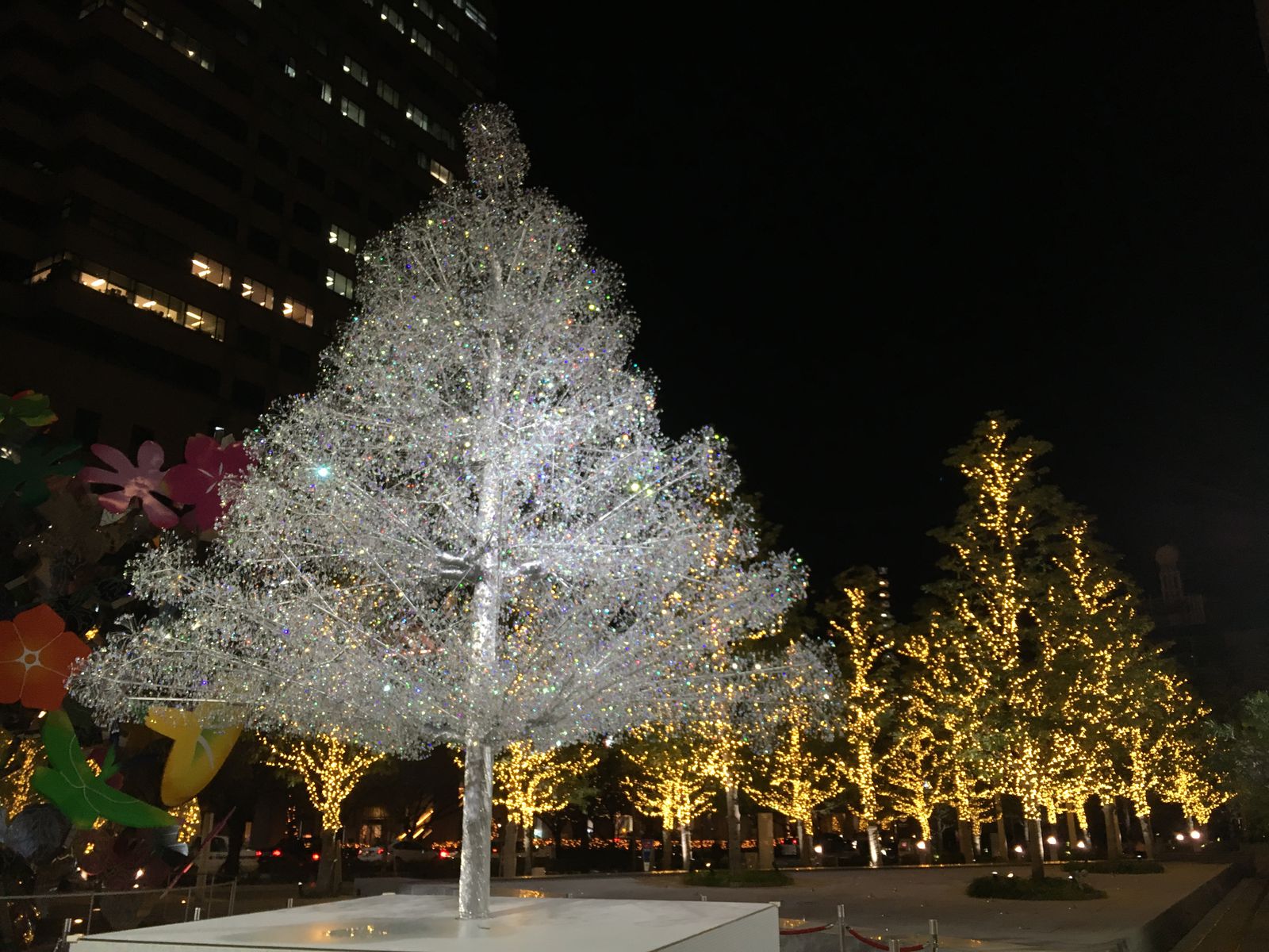冬の王道デートはここで 東京近郊の 巨大クリスマスツリー Top10 Retrip リトリップ
