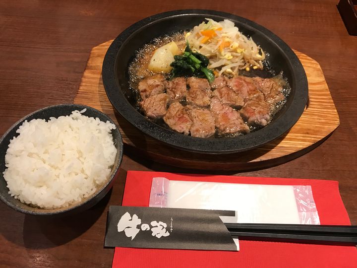 コスパ最強の夜ご飯ならここ 池袋で味わえるリーズナブルで美味しいお店8選 Retrip リトリップ