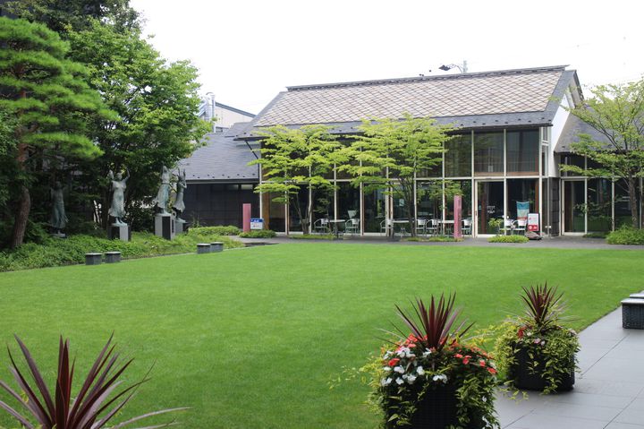 草間彌生の水玉に浸る！長野・松本市美術館でしたい5つのこと | くふう