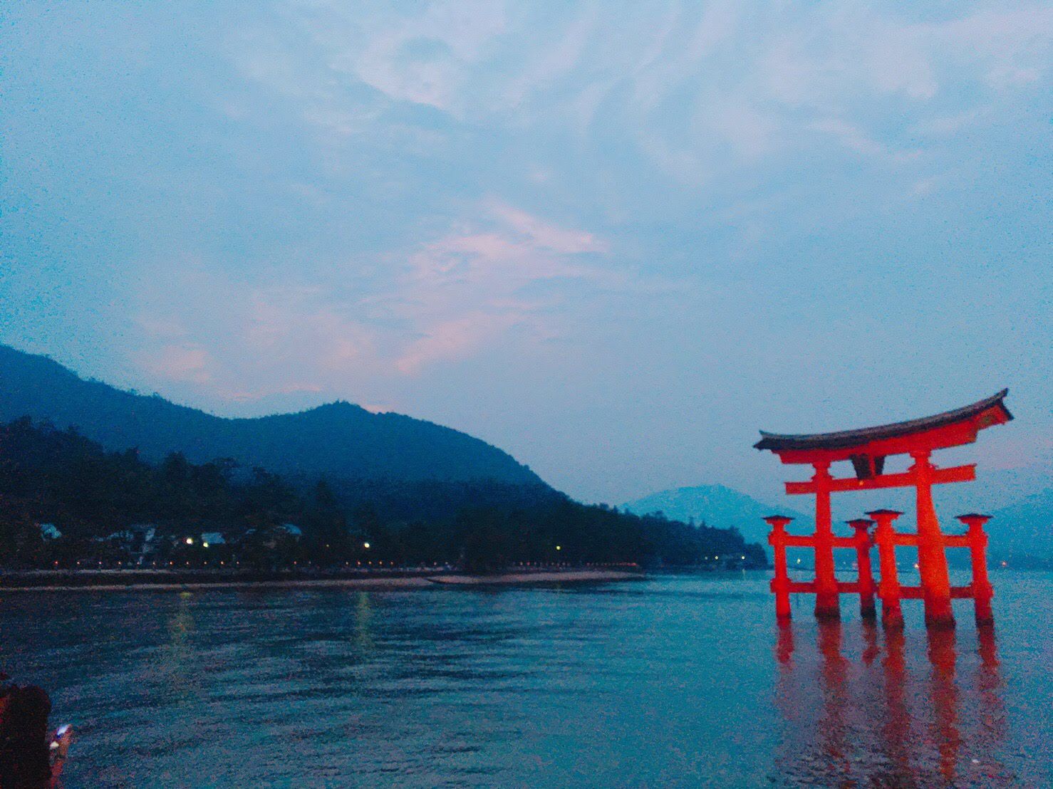 これぞ世界遺産！一度は訪れたい厳島神社・宮島でしたい5つのこと | く 