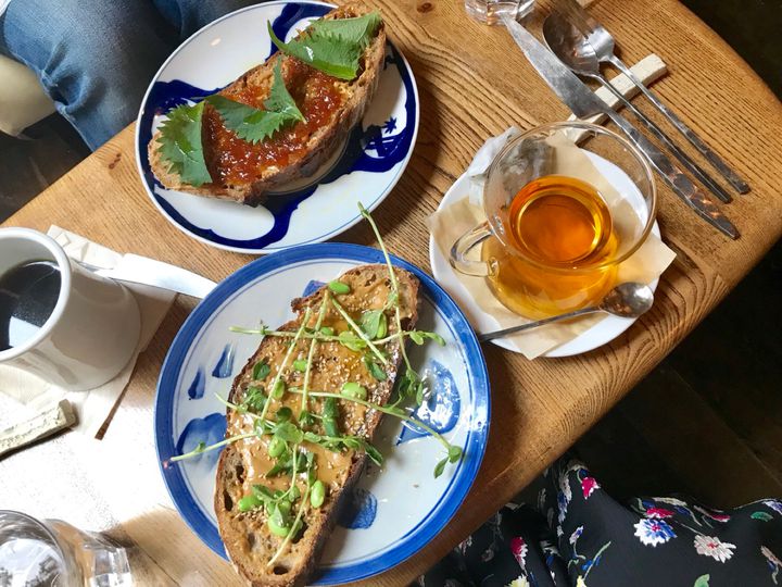 STAUB モーニングセット　マグ　ピッチャー　サンドイッチトレー　シュガー STAUB モーニングセット マグ ピッチャー サンドイッチトレー