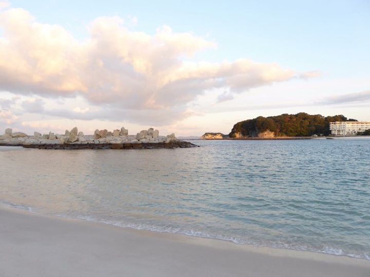 その美しさに圧倒される 日本全国の美しい 青い海 10ヶ所はここだ Retrip リトリップ