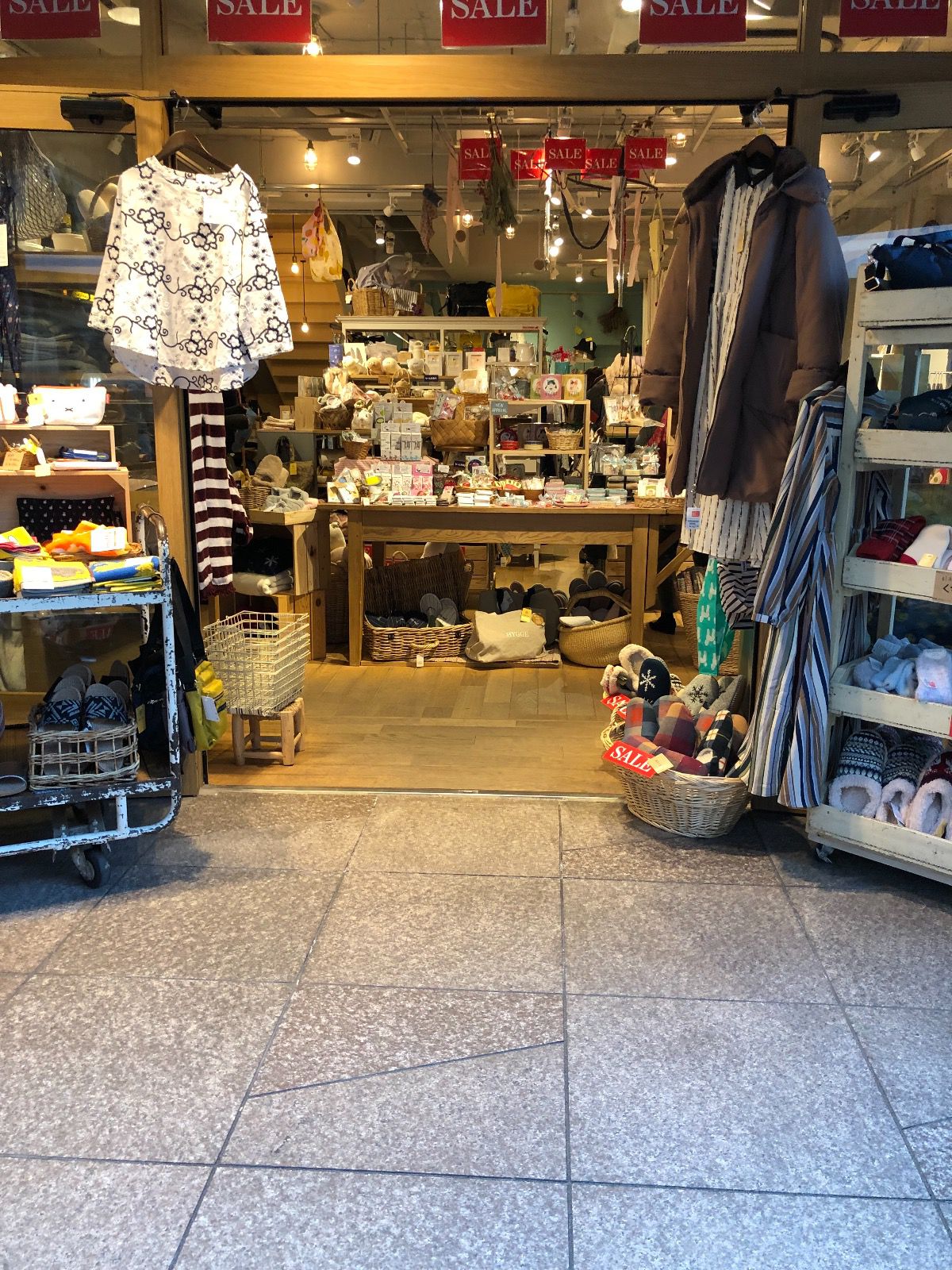 Marche De Bleuet Plus 自由が丘本店 Retrip リトリップ