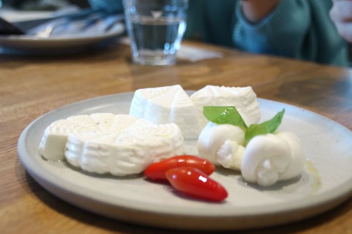 夢のチーズの三つ巴 東京vs名古屋vs大阪で 絶品チーズの名店 対決 Retrip リトリップ