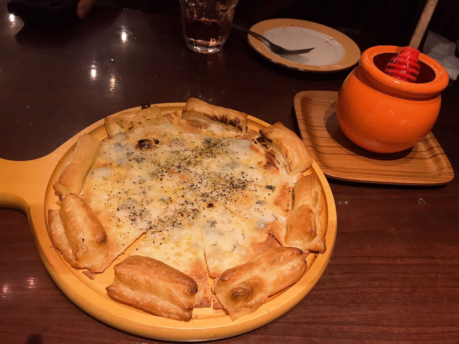 今宵は皆で はい チーズ 東京都内のチーズ女子会にぴったりなお店8選 Retrip リトリップ