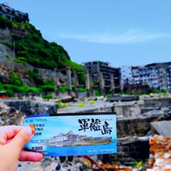 実写版 進撃の巨人 のロケ地 長崎県の 軍艦島 が異世界すぎる Retrip リトリップ