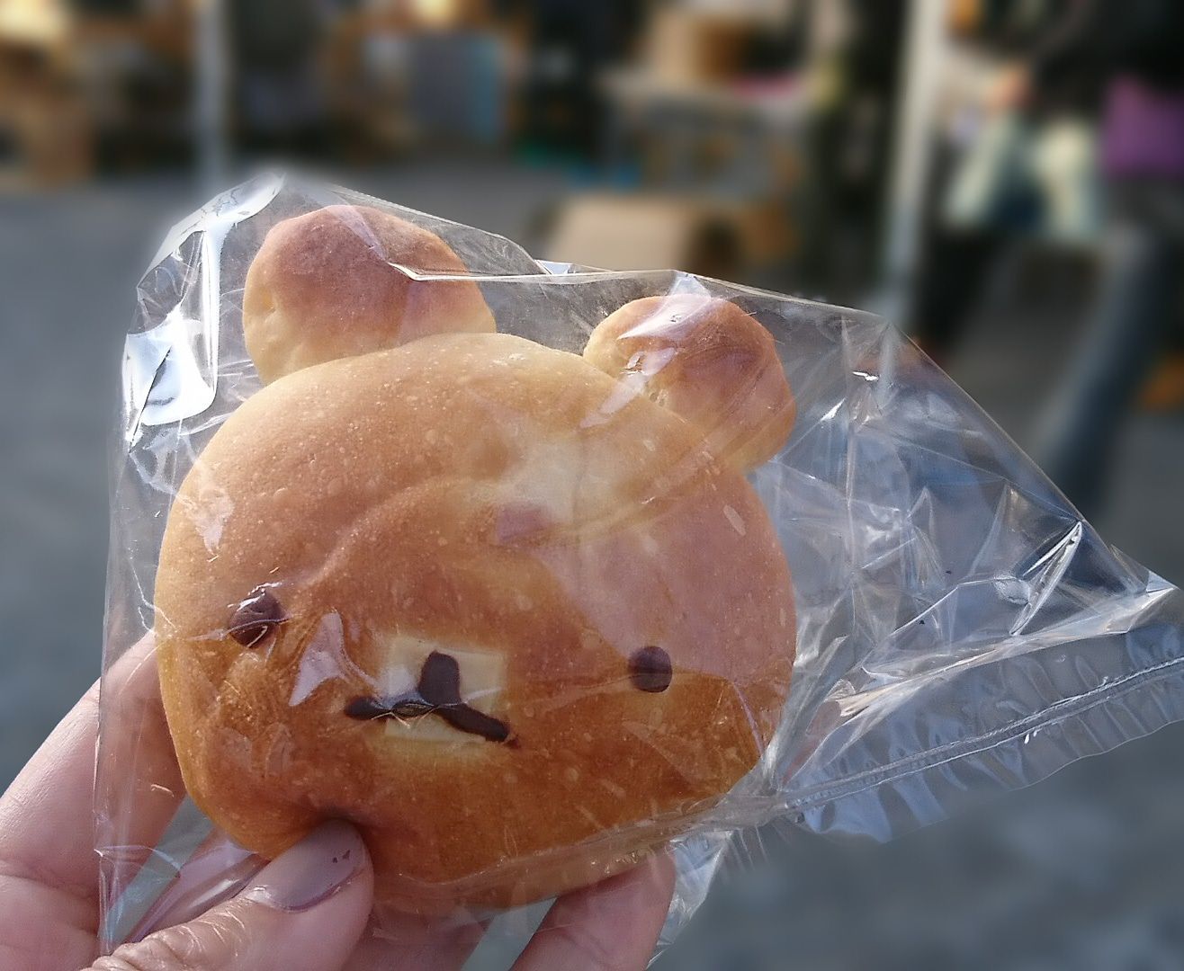 食べるのが勿体無い！築地「オリミネベーカーズ 」のくまパンが