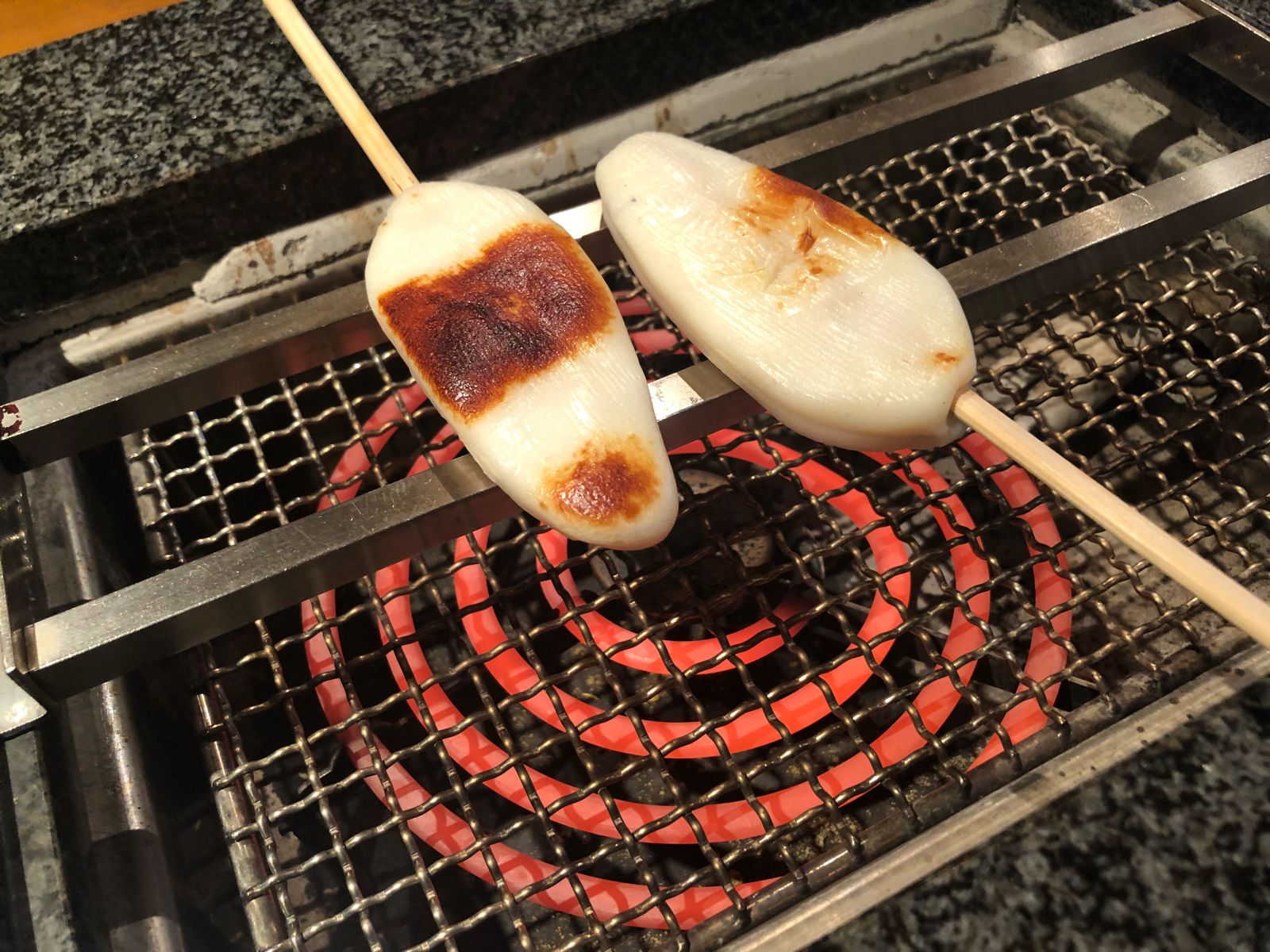 仙台旅行で外せない 阿部蒲鉾店でできる 手焼き笹かま体験 が魅力的 Retrip リトリップ