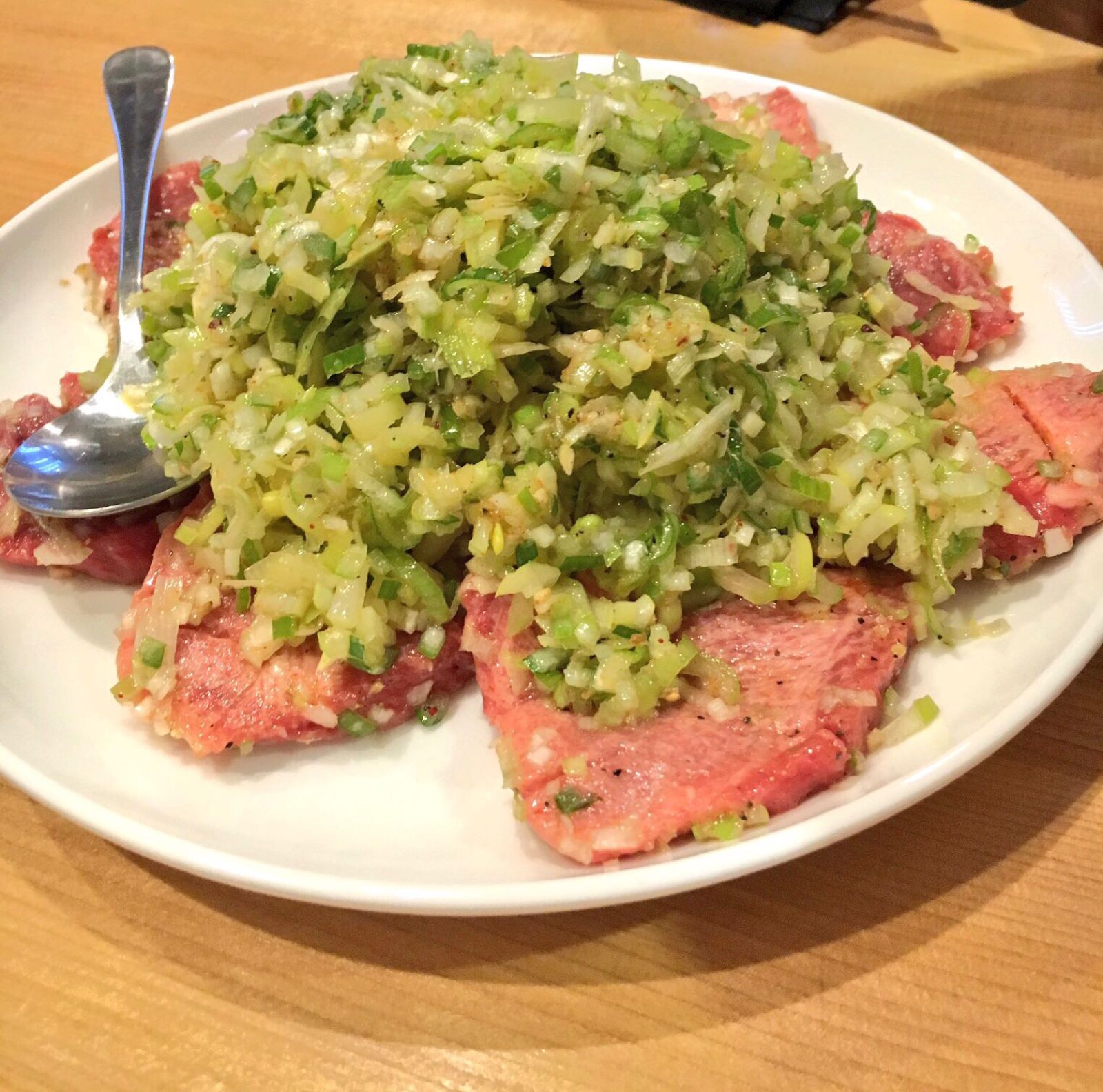 焼肉 炭焼 煙火