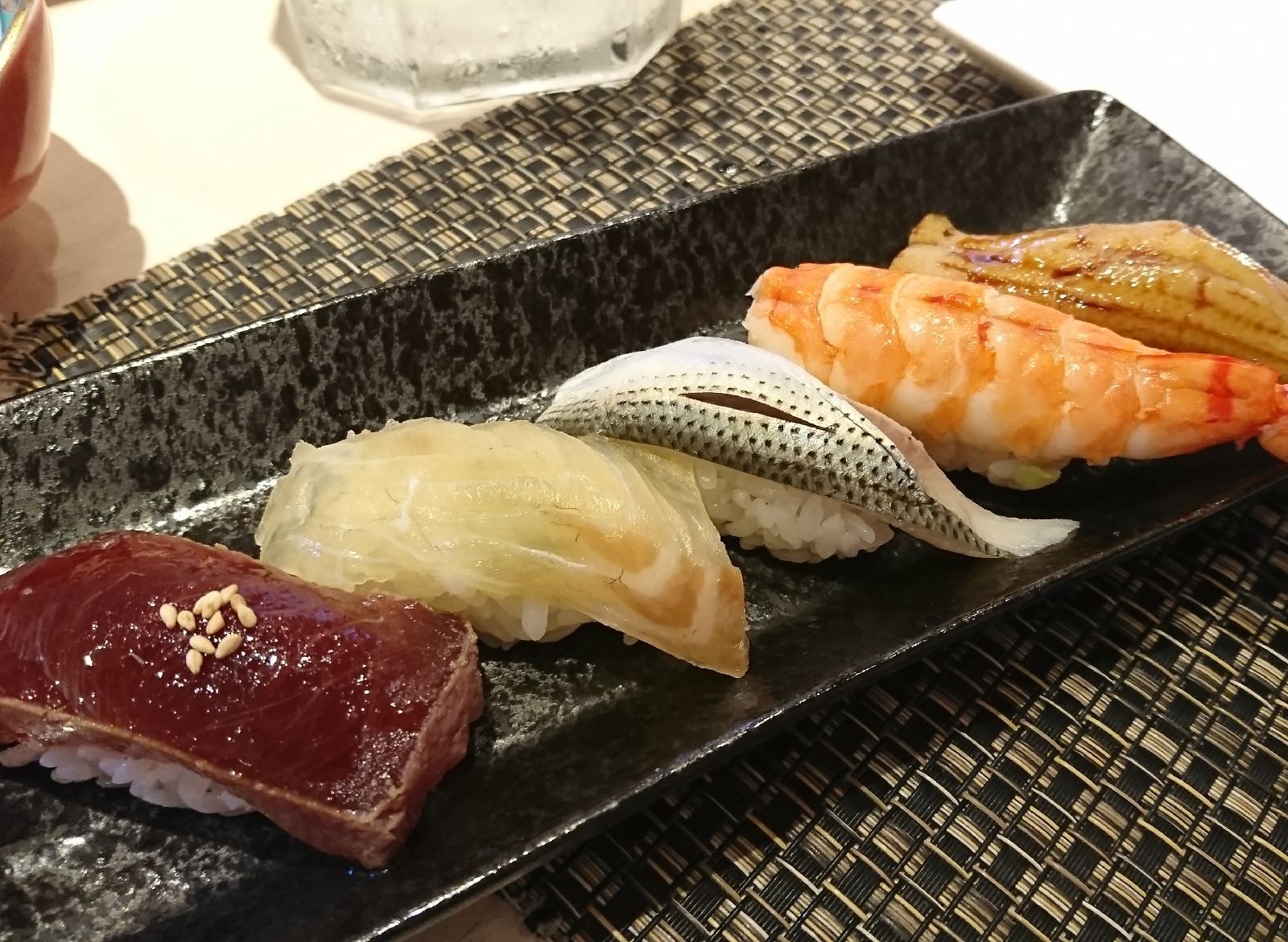 8枚目の画像 寿司の激戦区 恵比寿で見つけた 旨い寿司 が堪能できるおすすめ寿司屋10選 Retrip リトリップ 8枚目の画像 寿司の激戦区 恵比寿で見つけた 旨い寿司 が堪能できるおすすめ寿司屋10選 Retrip リトリップ