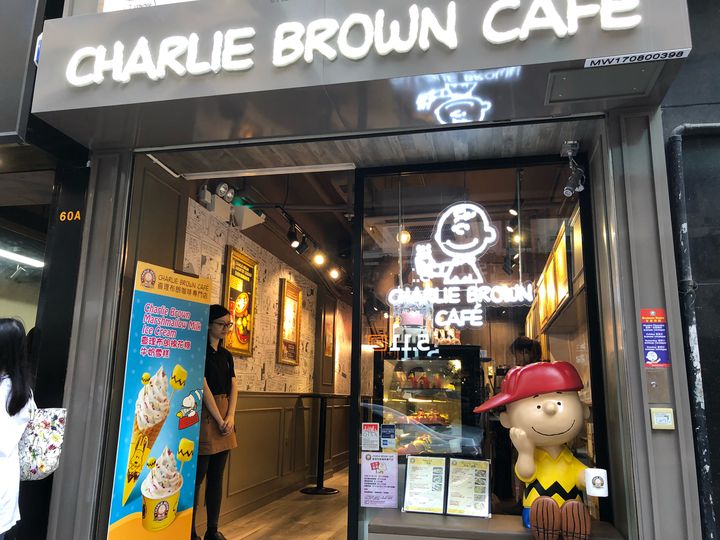 スヌーピーマニアが行く！香港の「チャーリーブラウンカフェ」が魅力的すぎた